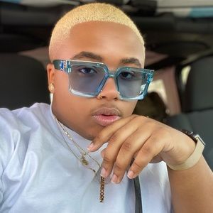 Meet your Posher, Tyrone